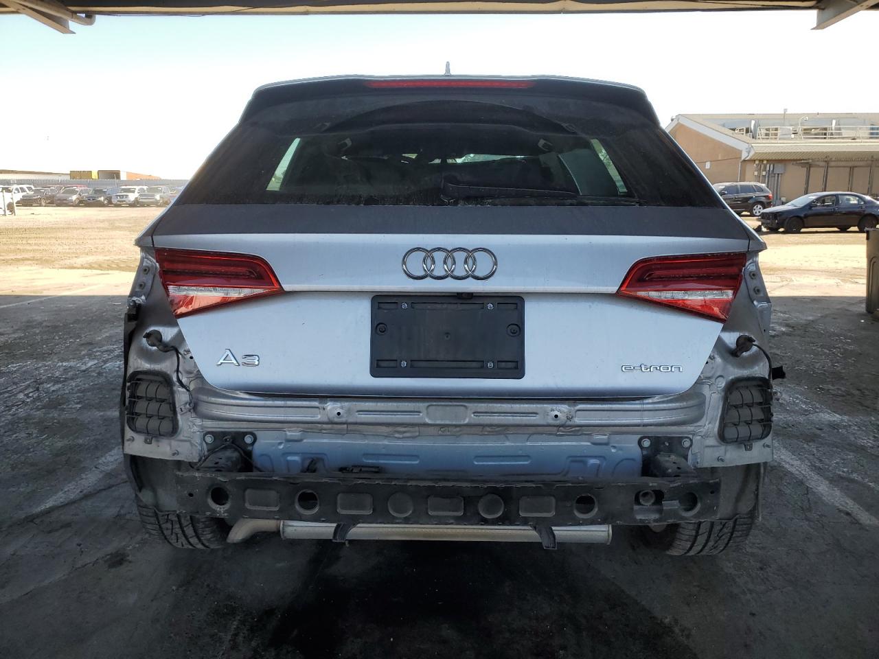 2018 Audi A3 E-Tron Premium VIN: WAUUPBFF3JA154991 Lot: 81434265