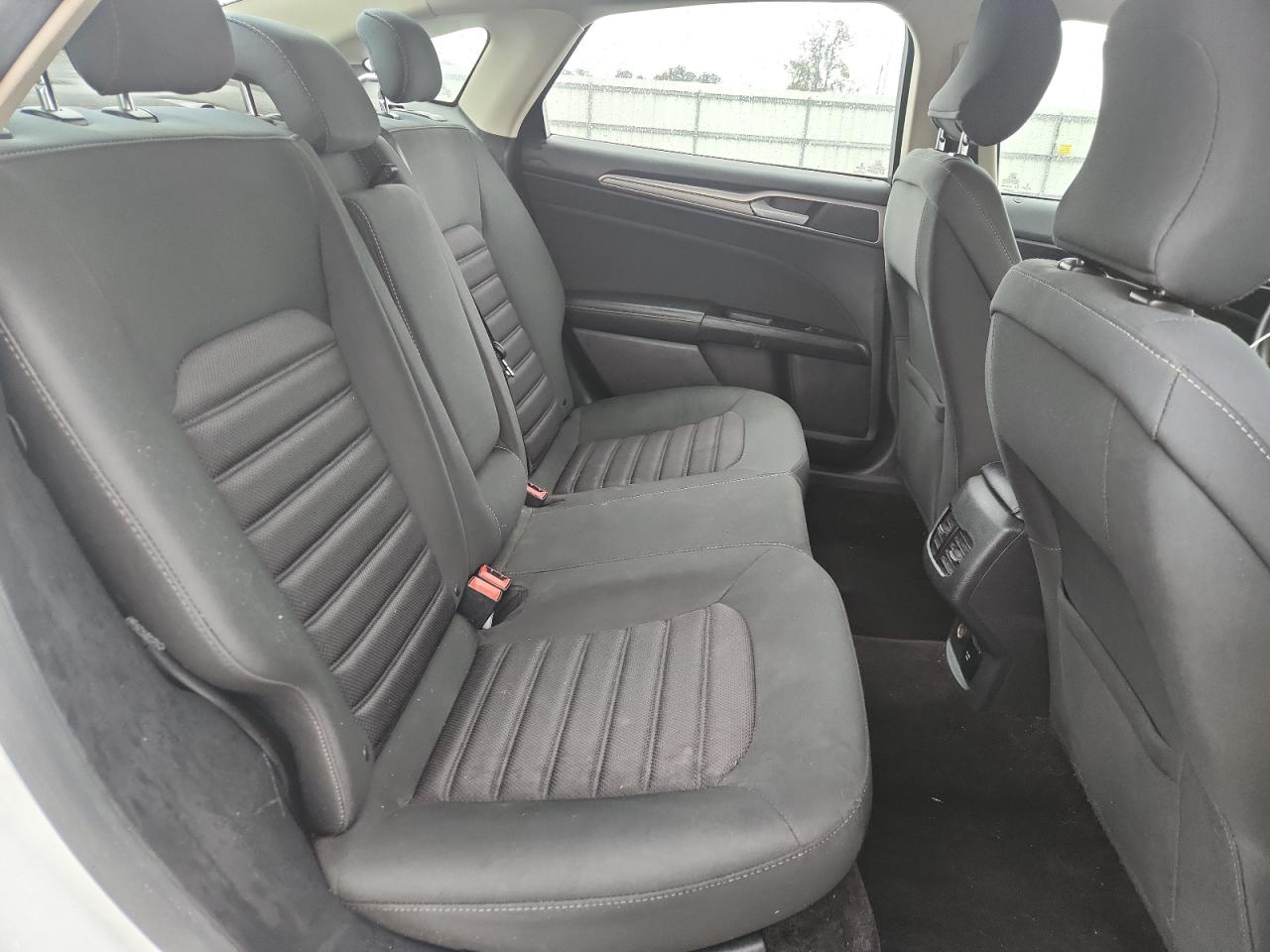 2017 Ford Fusion Se Hybrid VIN: 3FA6P0LU8HR311696 Lot: 80474105