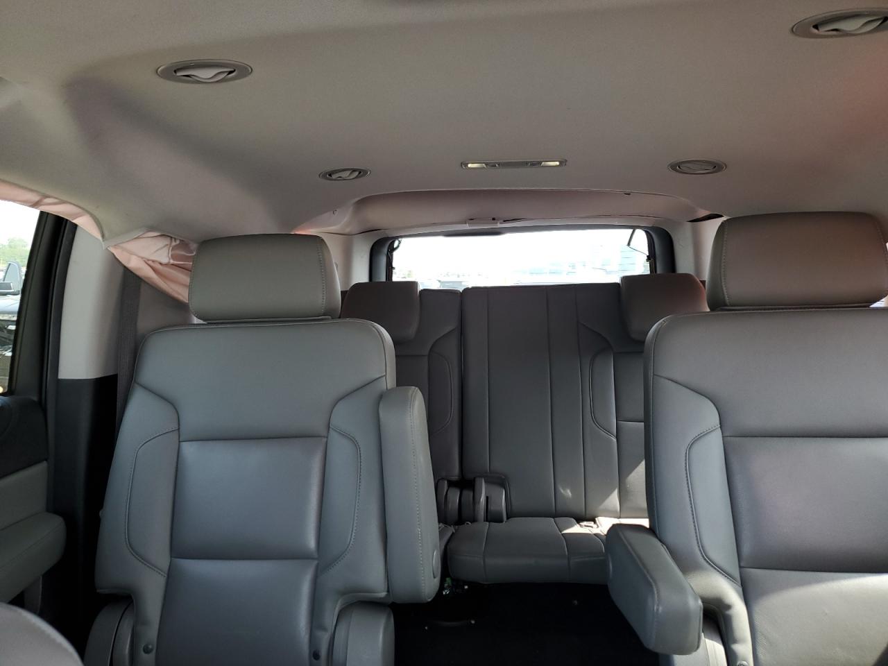 2019 Chevrolet Suburban K1500 Lt VIN: 1GNSKHKC4KR186365 Lot: 71640735