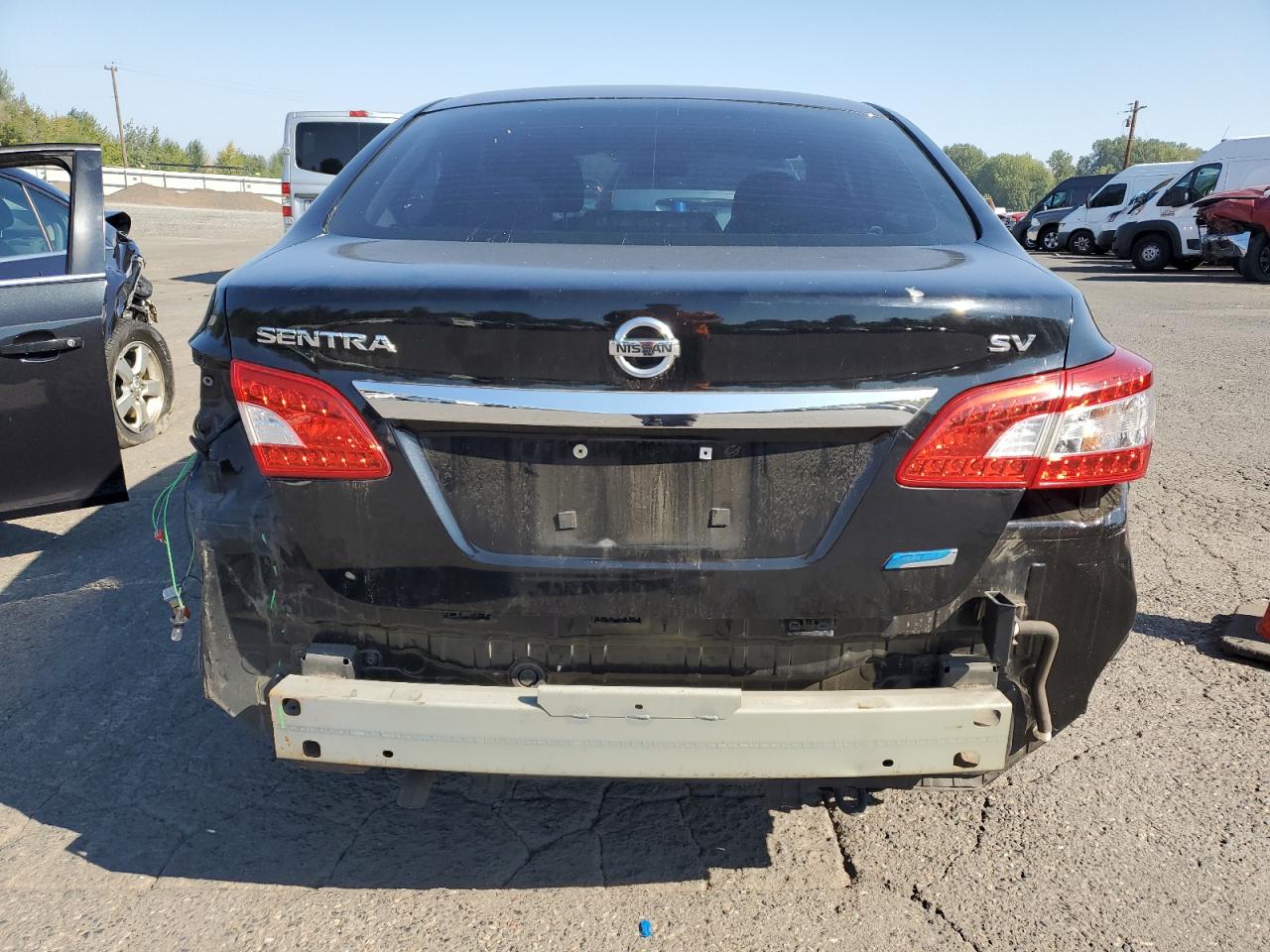 2014 Nissan Sentra S VIN: 3N1AB7APXEL670493 Lot: 83816505