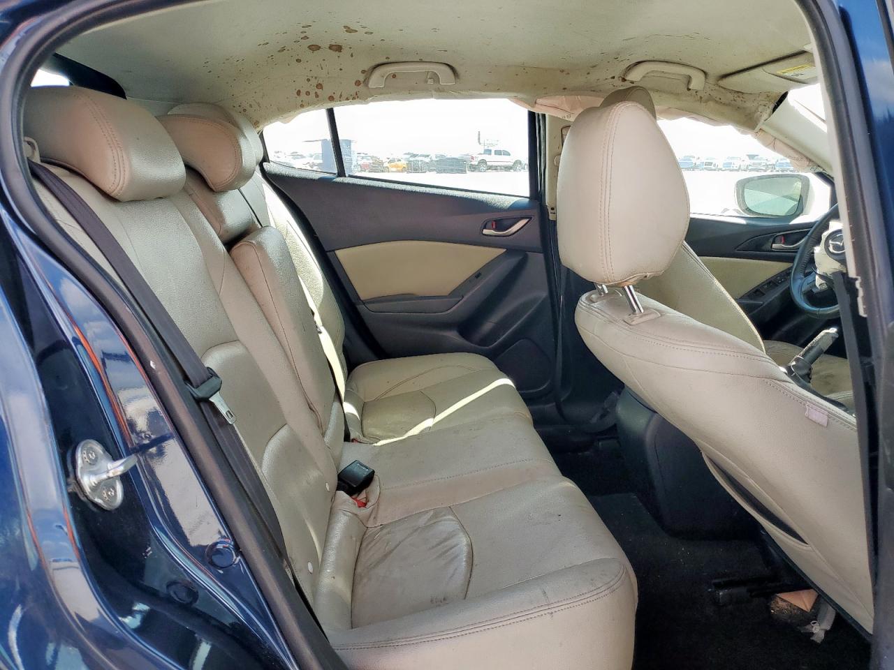 2015 Mazda 3 Touring VIN: 3MZBM1L77FM176560 Lot: 84199965