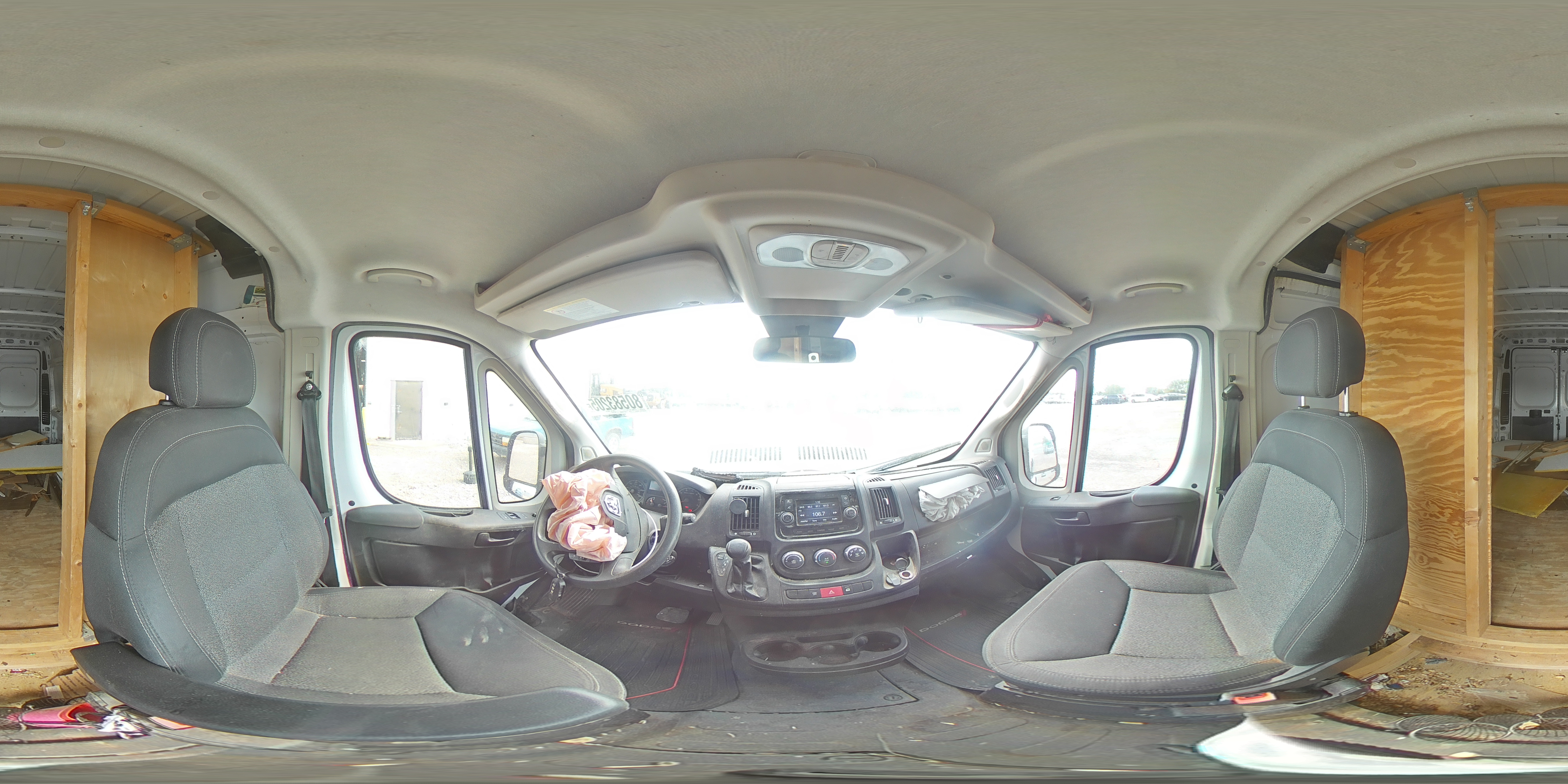 2019 Ram Promaster 2500 2500 High VIN: 3C6TRVDG2KE517308 Lot: 80583205