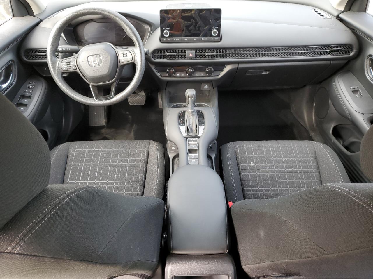 2025 Honda Hr-V Lx VIN: 3CZRZ2H35SM747076 Lot: 72062805