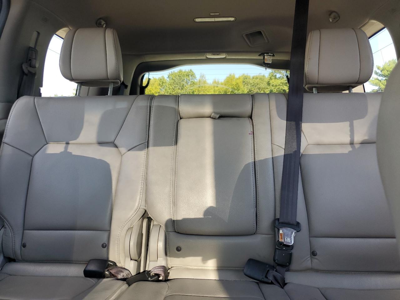 2012 Honda Pilot Exln VIN: 5FNYF4H77CB065332 Lot: 71671765