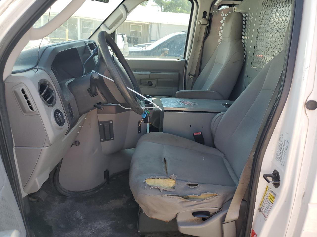2010 Ford Econoline Cargo E-150 Commercial VIN: 1FTNE1EL5ADA53223 Lot: 71175485