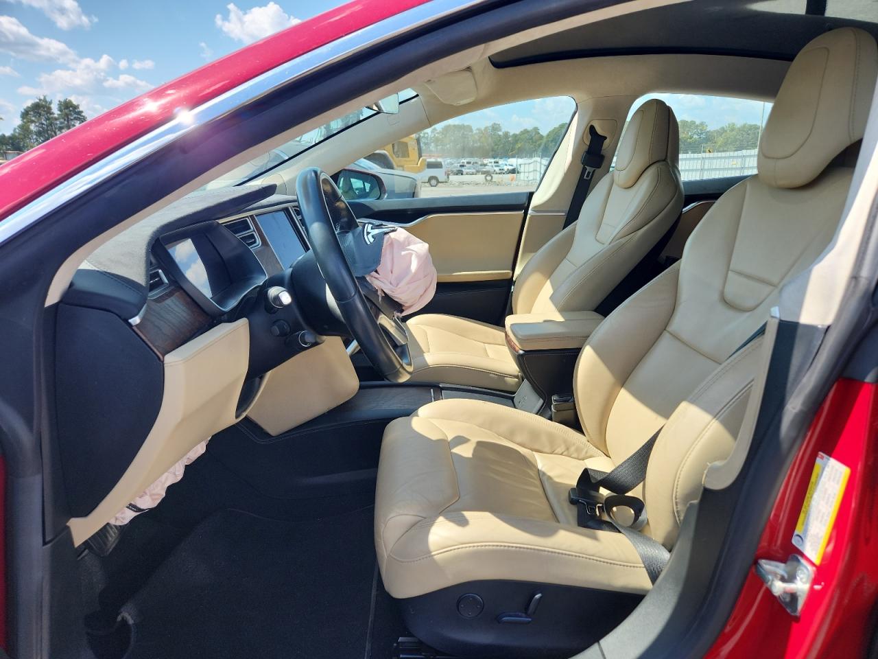 2017 Tesla Model S VIN: 5YJSA1E11HF205482 Lot: 81165125