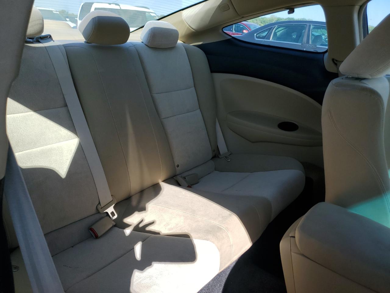 2009 Honda Accord Lx VIN: 1HGCS12389A016881 Lot: 84243755