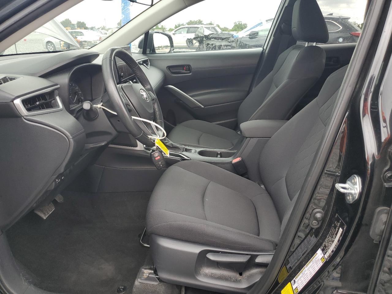 2023 Toyota Corolla Cross Le VIN: 7MUCAAAG8PV040741 Lot: 81184045