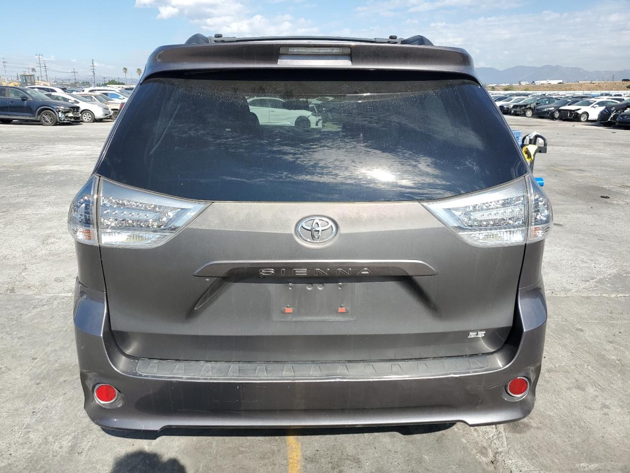 2012 Toyota Sienna Sport VIN: 5TDXK3DC1CS230744 Lot: 82085435