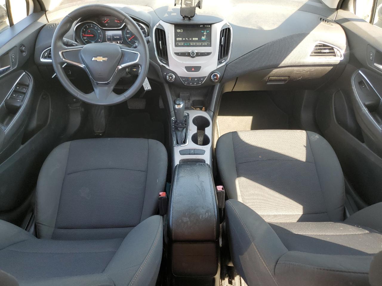 2016 Chevrolet Cruze Ls VIN: 1G1BC5SM2G7318869 Lot: 81061475