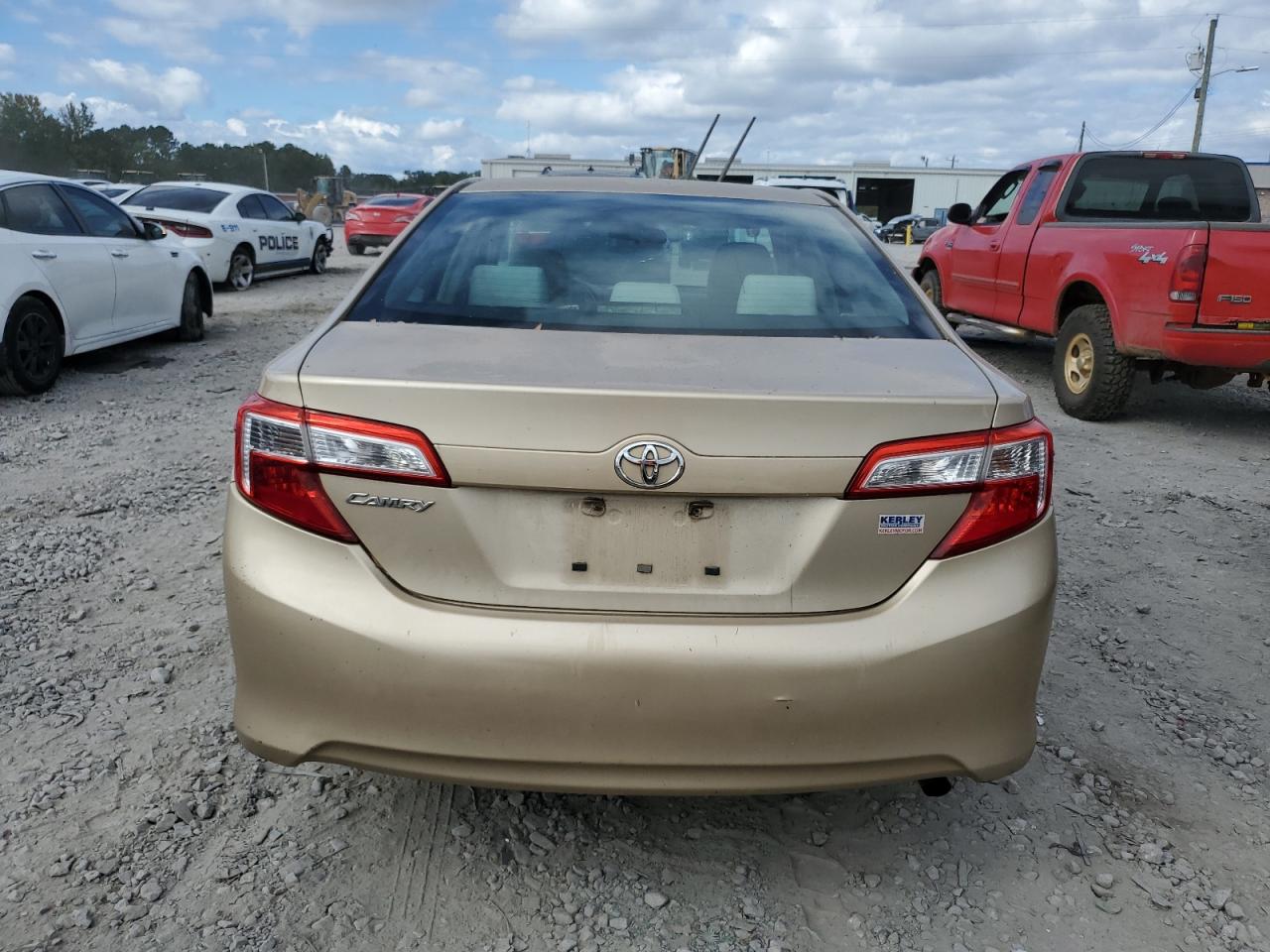 2012 Toyota Camry Base VIN: 4T1BF1FK2CU607256 Lot: 81913935