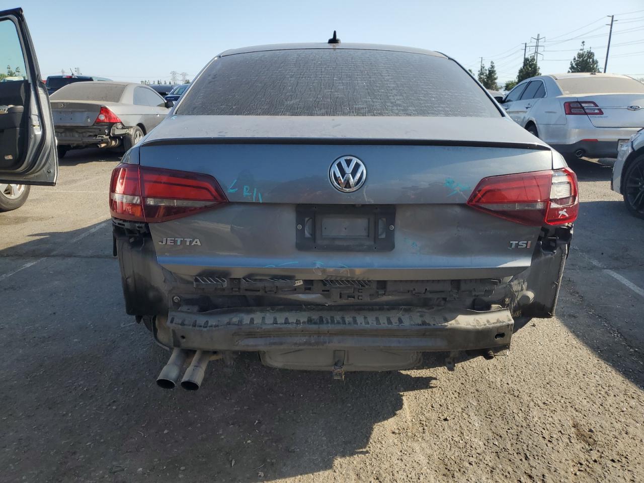 2016 Volkswagen Jetta Sport VIN: 3VWD17AJ9GM403560 Lot: 71224585