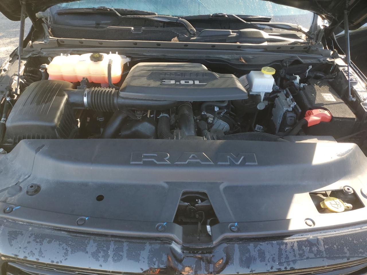 2020 Ram 1500 Limited VIN: 1C6SRFHM2LN340127 Lot: 83921235