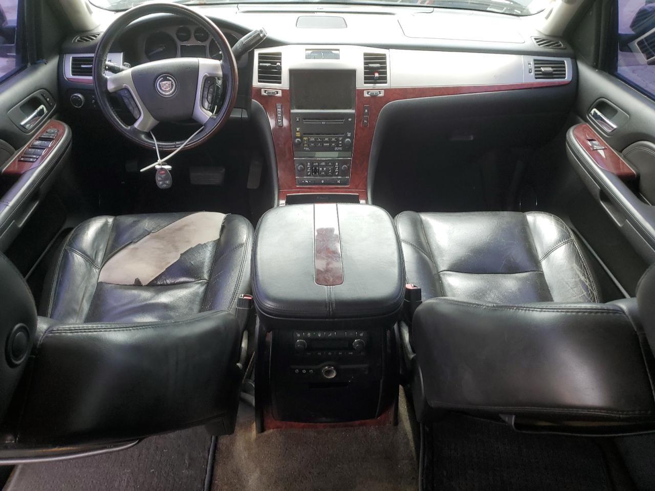 2007 Cadillac Escalade Luxury VIN: 1GYEC63807R360547 Lot: 82075785