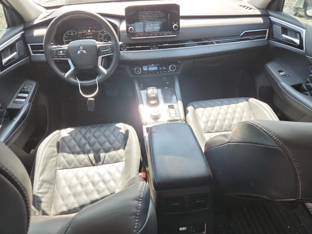 2022 Mitsubishi Outlander Sel VIN: JA4J4VA82NZ075595 Lot: 71565355