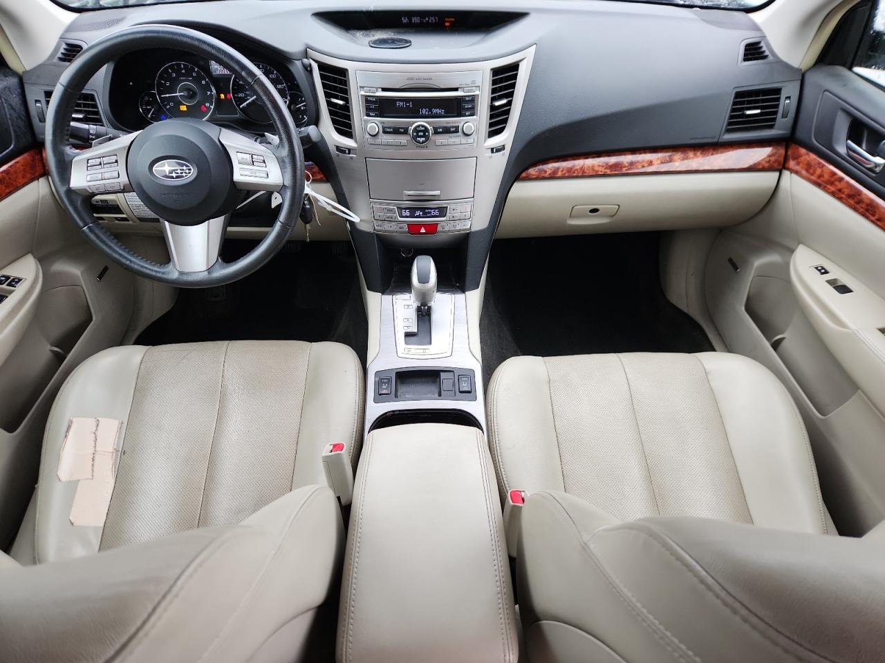 2011 Subaru Outback 2.5I Limited VIN: 4S4BRCKC2B3410173 Lot: 81635445