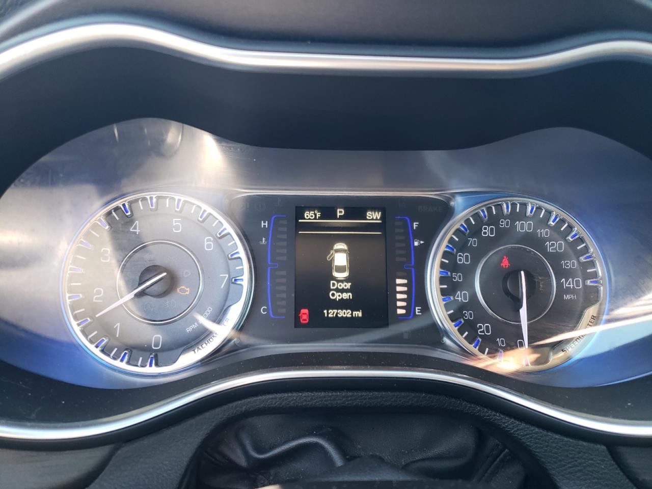 2015 Chrysler 200 Limited VIN: 1C3CCCAB2FN754474 Lot: 84055955