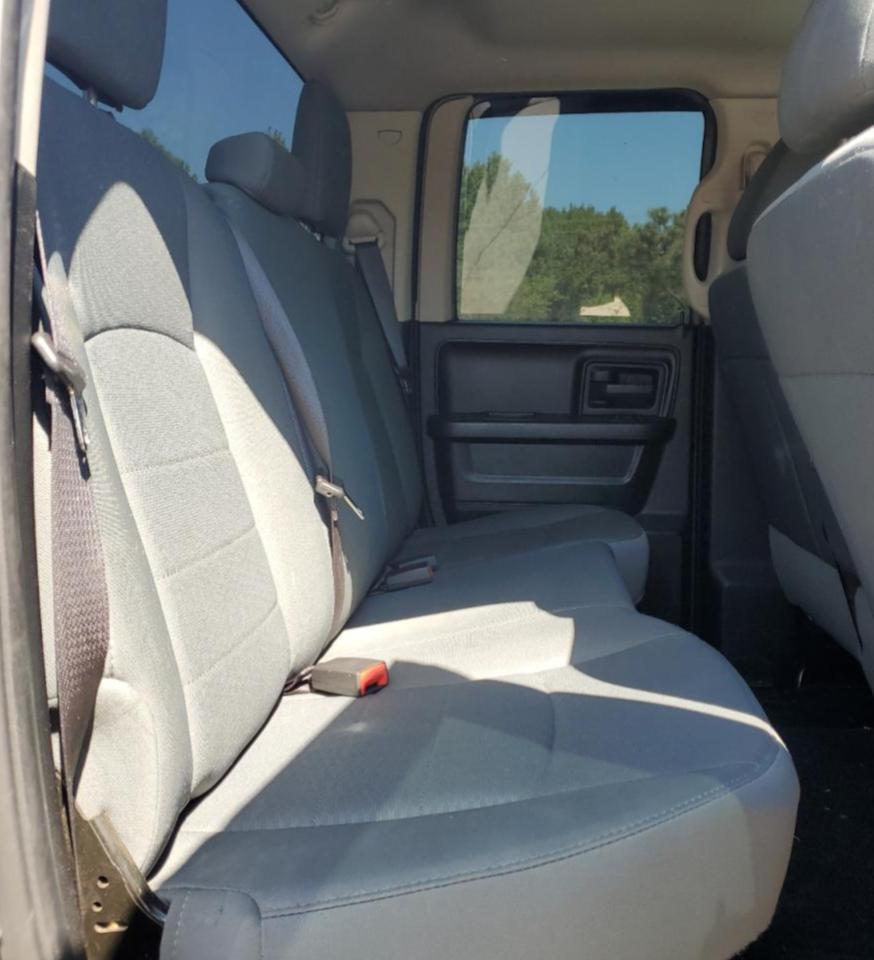 2015 Ram 1500 St VIN: 1C6RR6FG2FS735779 Lot: 84011205