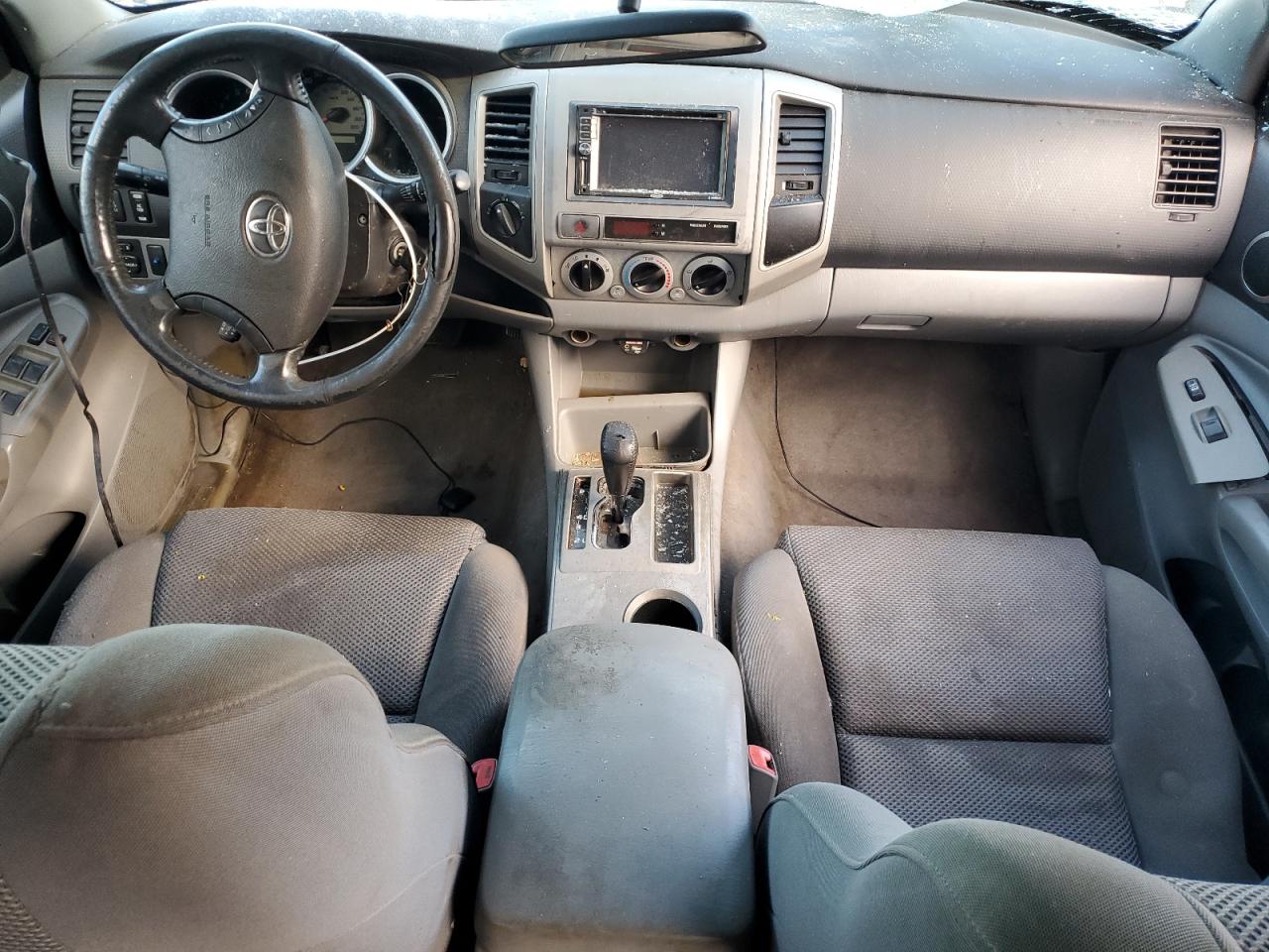 2005 Toyota Tacoma Double Cab VIN: 5TELU42N15Z082779 Lot: 70570205