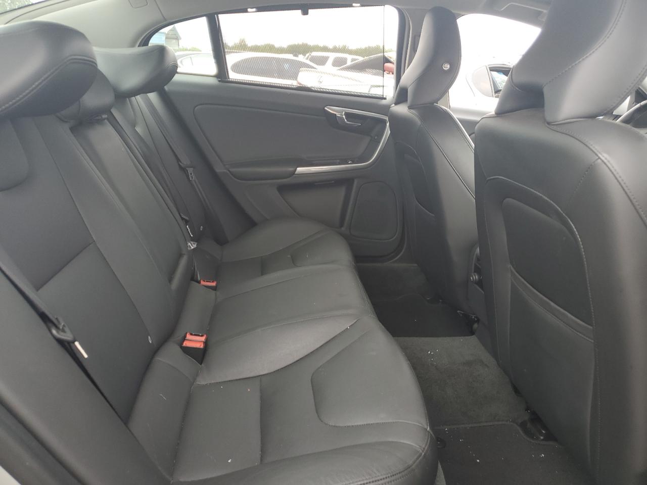 2017 Volvo S60 Premier VIN: LYV402HK0HB143886 Lot: 81812245