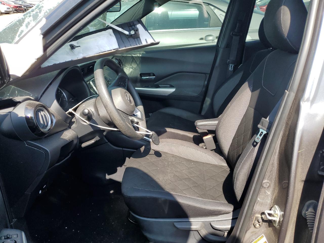 2020 Nissan Kicks Sv VIN: 3N1CP5CV2LL579709 Lot: 70328975