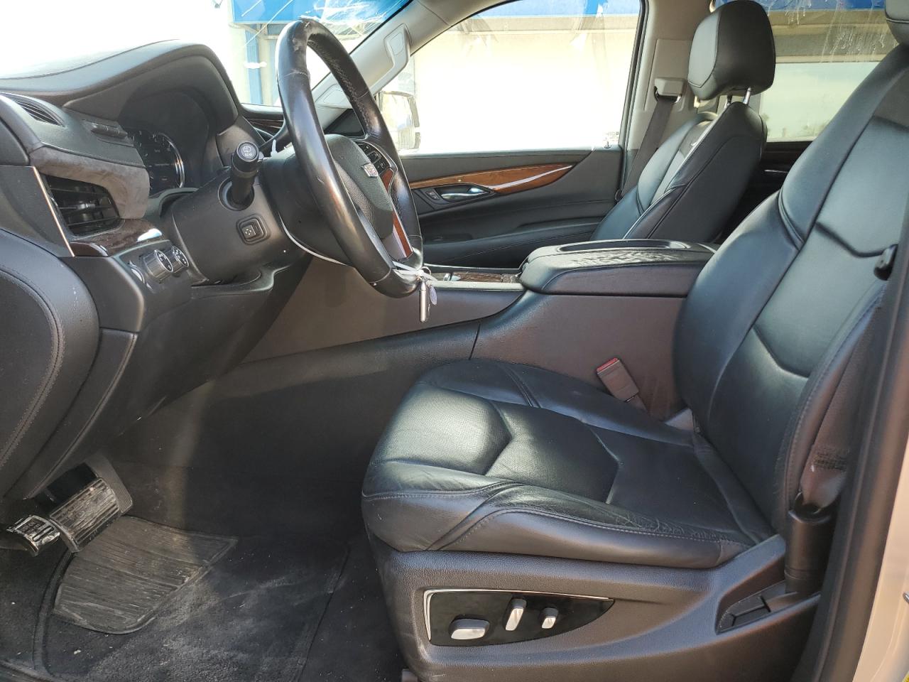 2016 Cadillac Escalade Luxury VIN: 1GYS4BKJXGR136005 Lot: 81856595