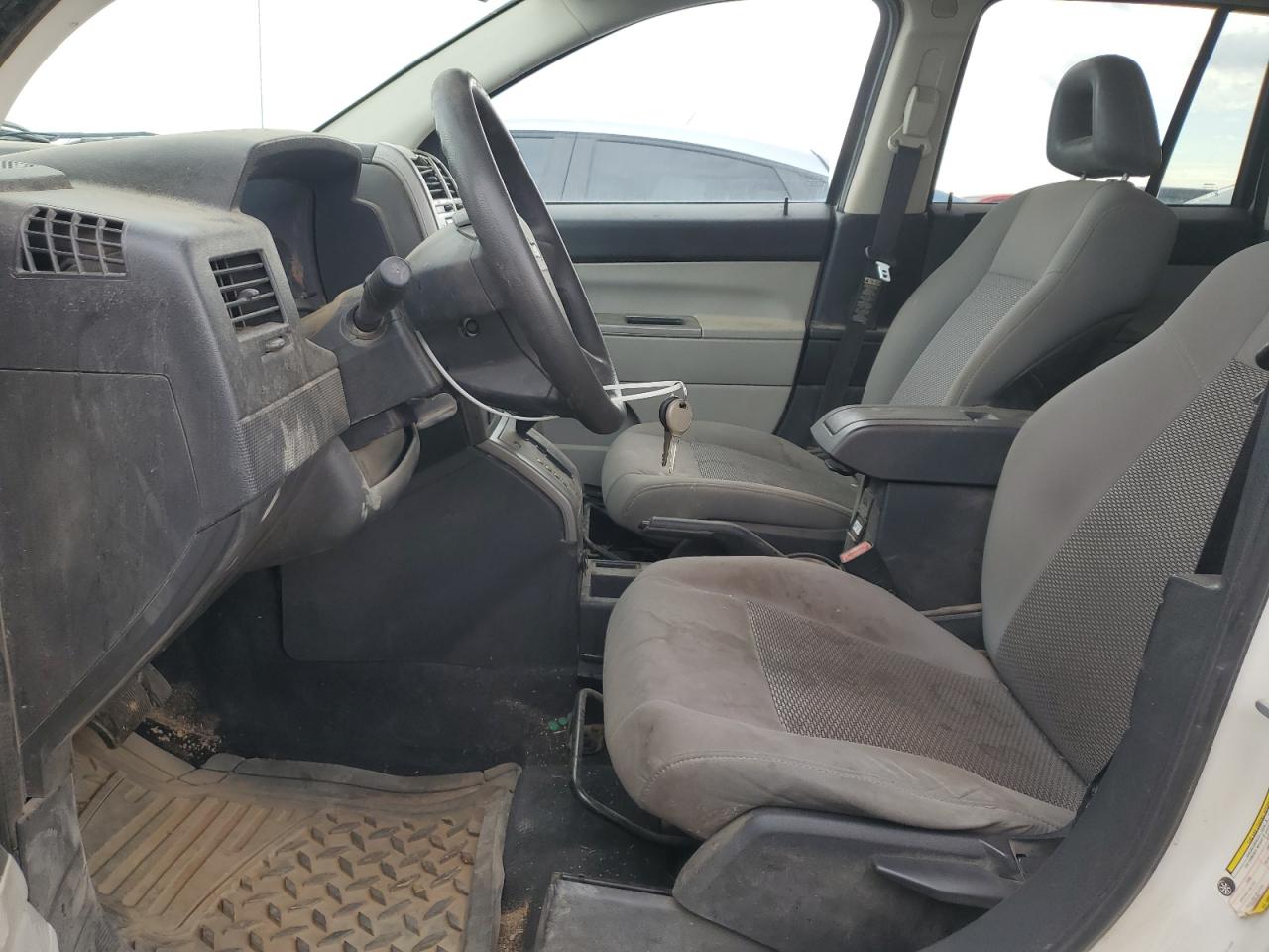 2007 Jeep Compass VIN: 1J8FT47W37D145824 Lot: 70866745