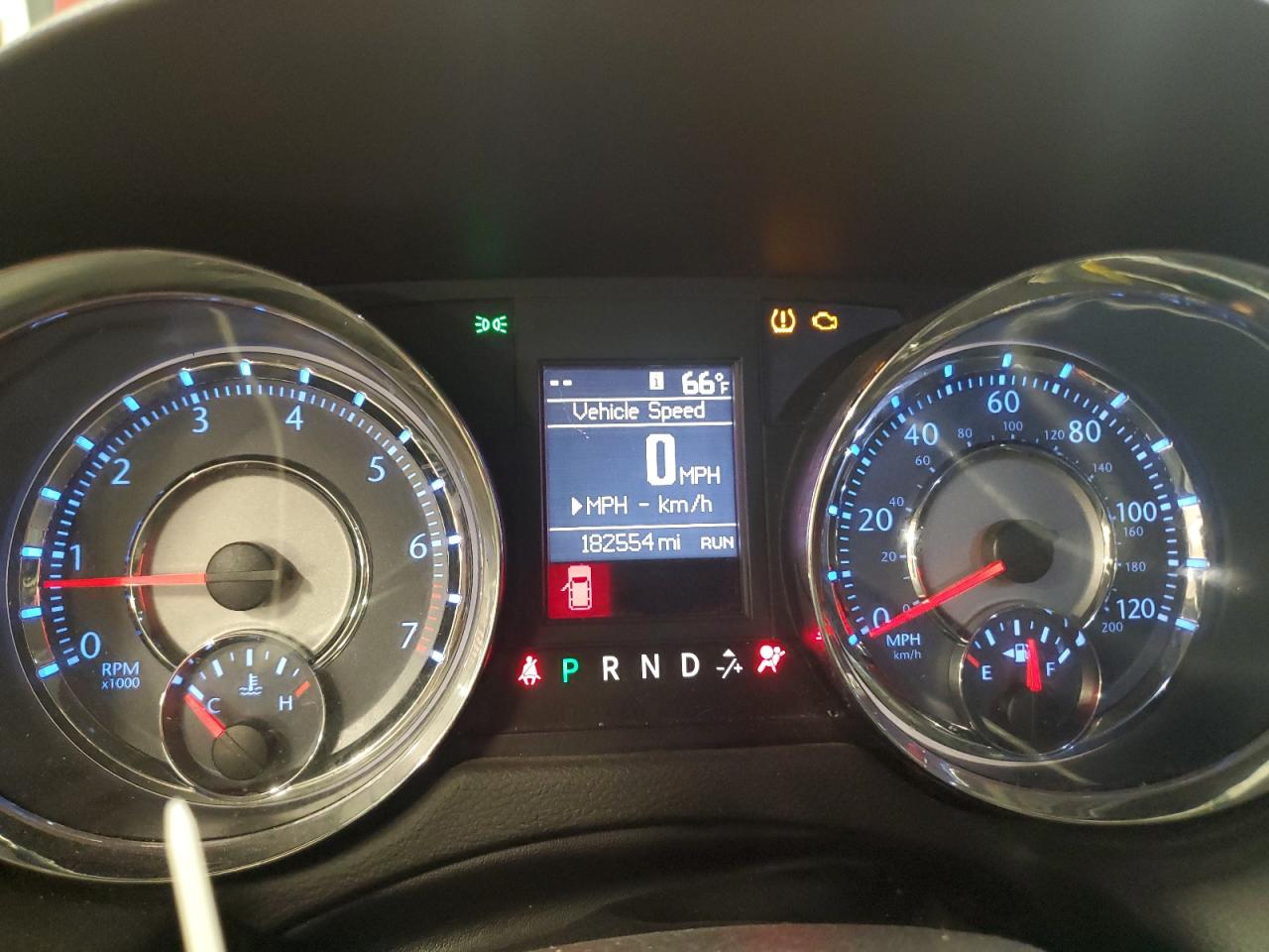 2013 Chrysler Town & Country Touring VIN: 2C4RC1BG5DR755235 Lot: 82134915