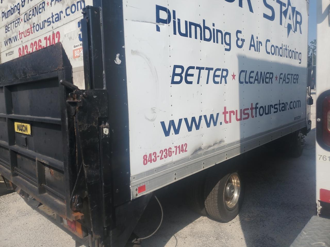 2009 Isuz 14 Ft Box Tr VIN: JALB4W16097400985 Lot: 80067725