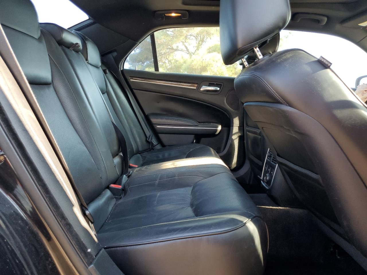 2011 Chrysler 300 Limited VIN: 2C3CA5CG1BH530559 Lot: 81222945