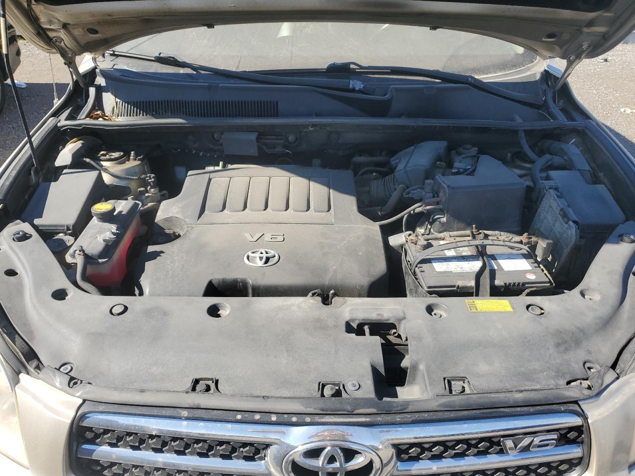 2008 Toyota Rav4 Limited VIN: JTMBK31V786042401 Lot: 83865205