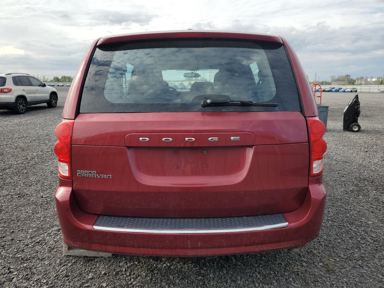 2016 Dodge Grand Caravan Se VIN: 2C4RDGBG6GR210715 Lot: 70867135