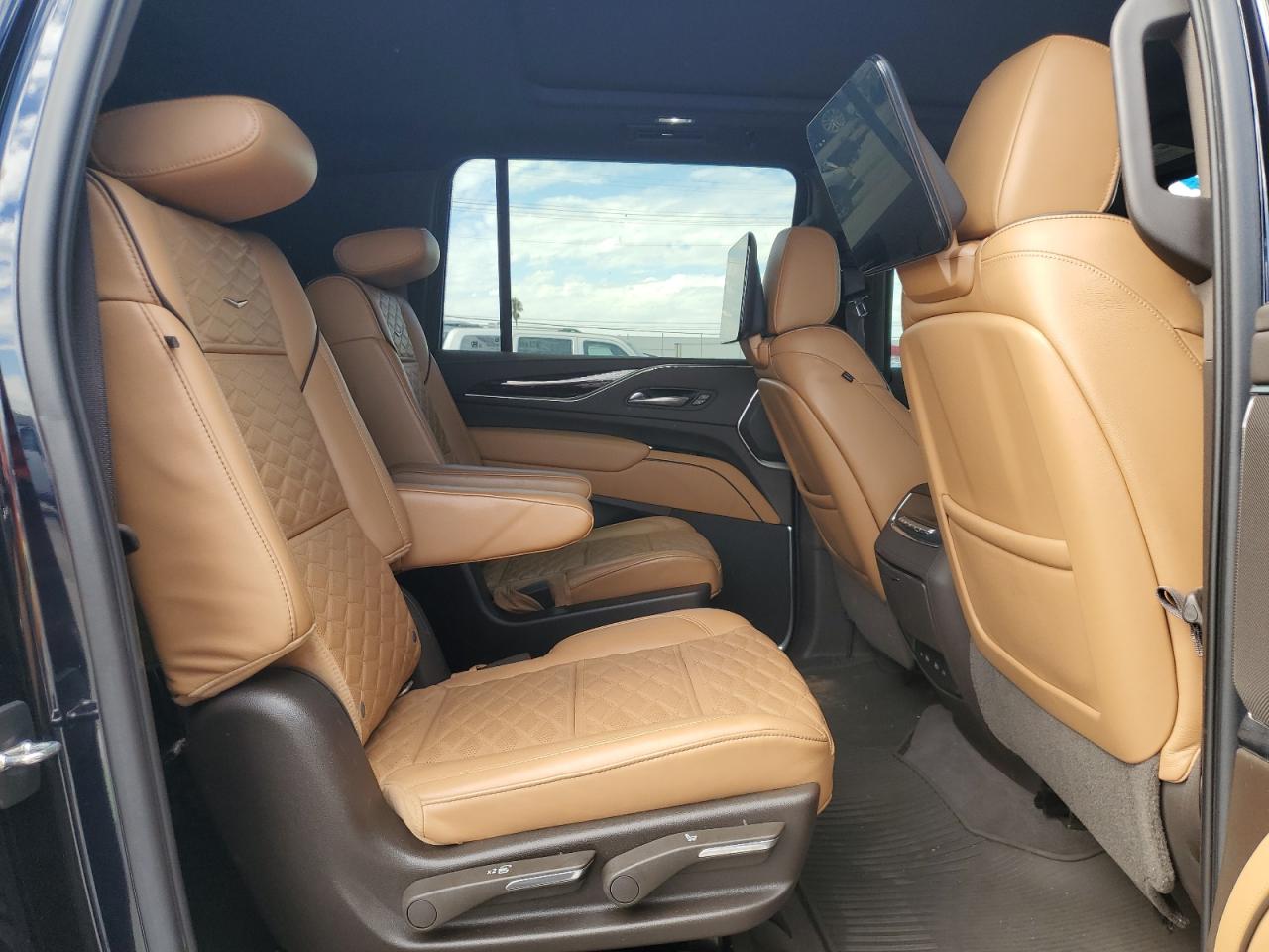 2021 Cadillac Escalade Esv Premium Luxury VIN: 1GYS4LKL8MR471413 Lot: 81679085