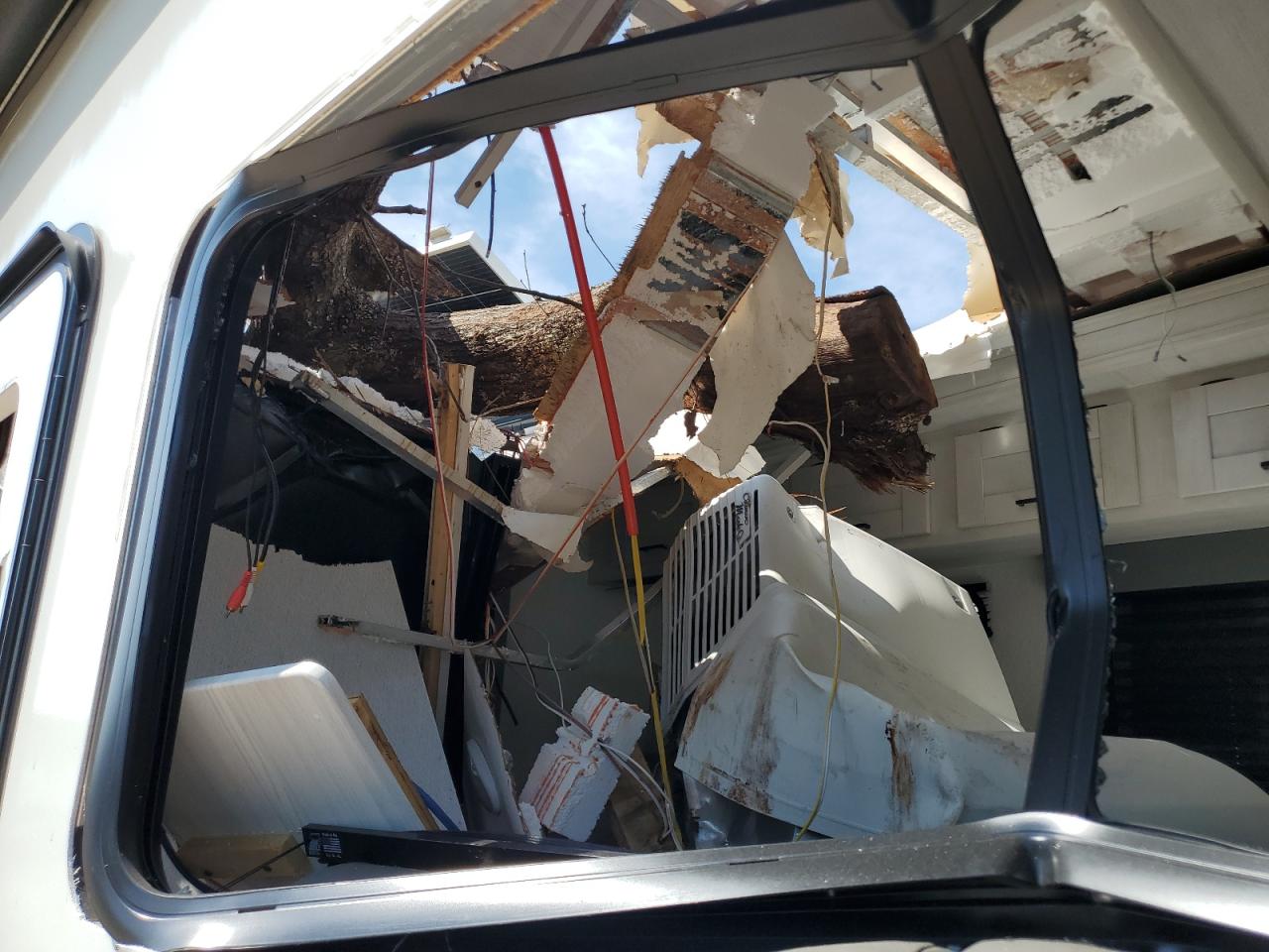 2024 Ford Econoline - Rvs VIN: 1FDXE4FN1RDD39488 Lot: 71085395