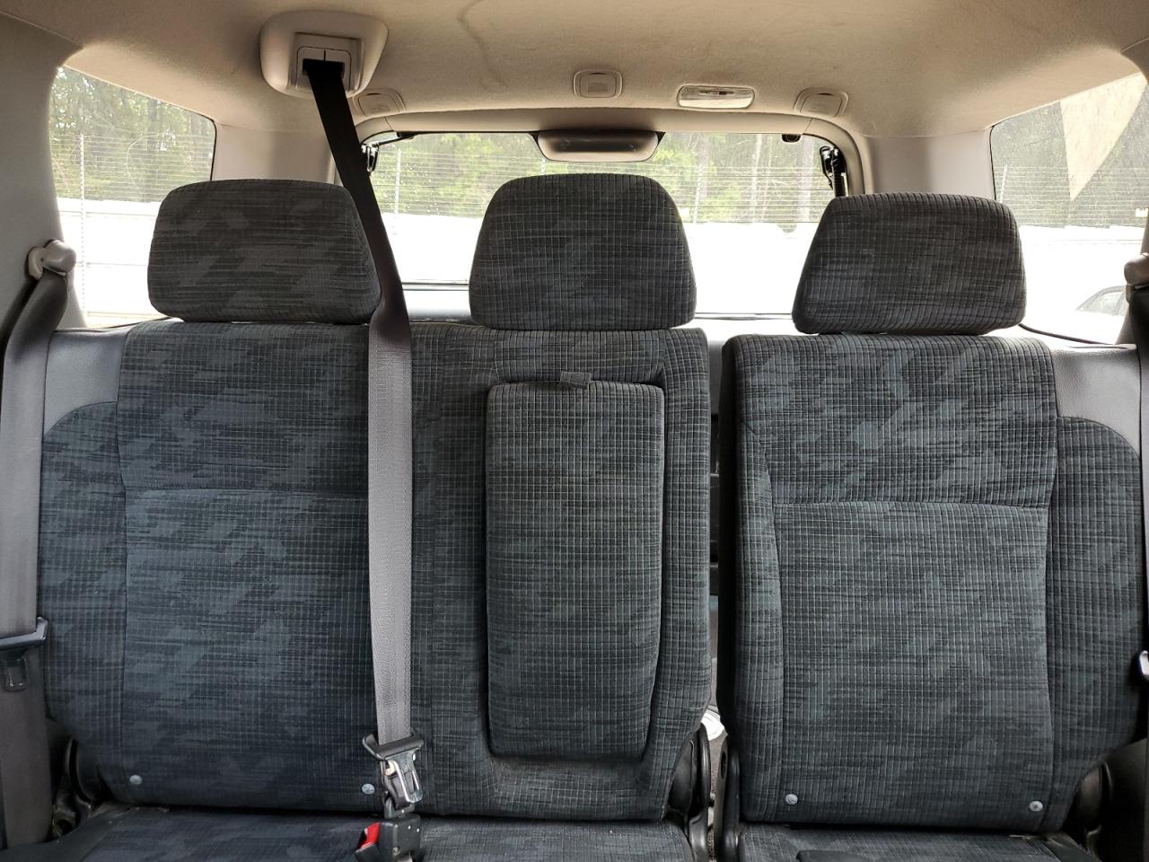 2004 Honda Cr-V Lx VIN: SHSRD68484U209640 Lot: 81719675