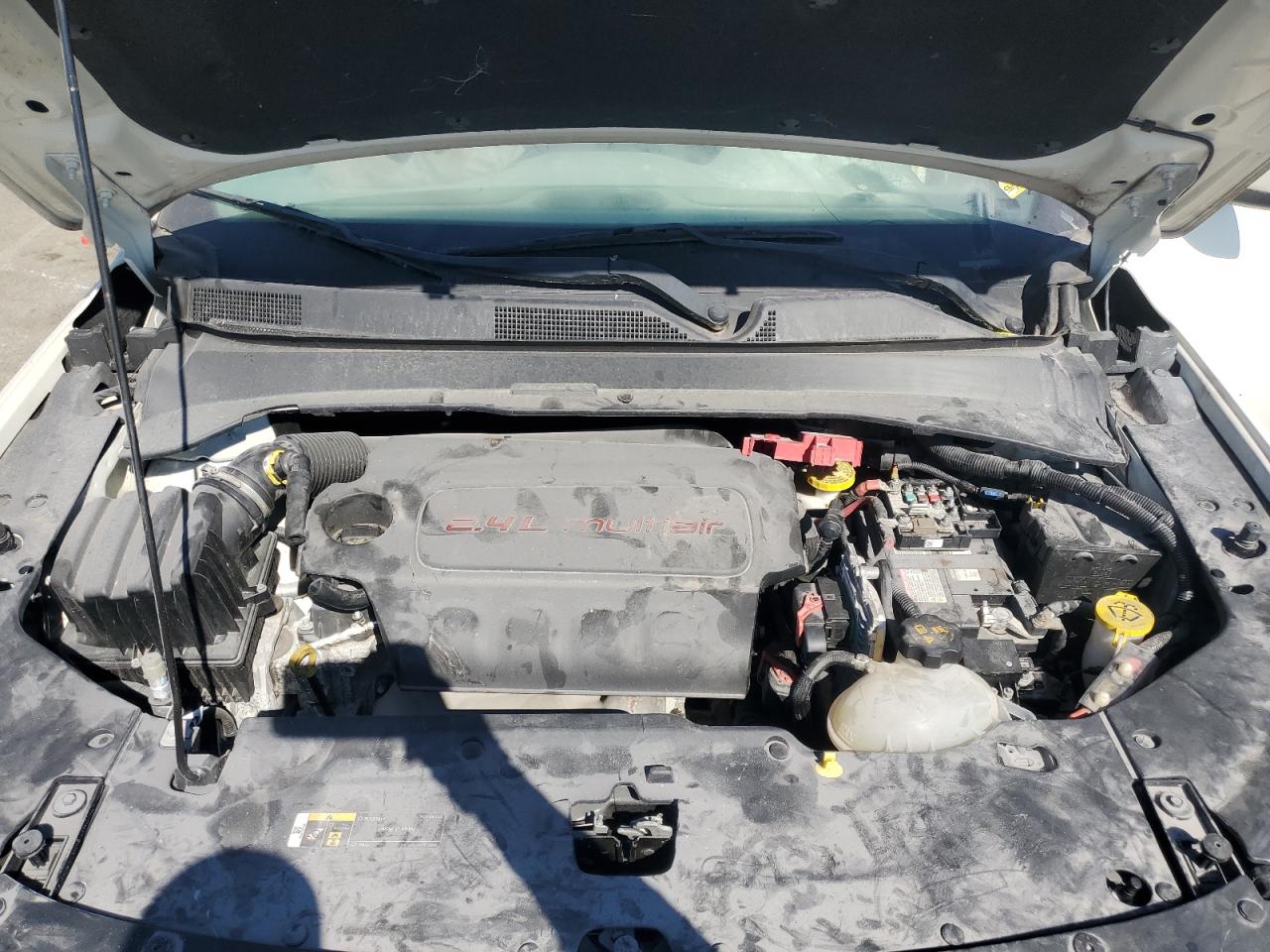 2019 Jeep Compass Latitude VIN: 3C4NJDBB5KT702281 Lot: 71844015