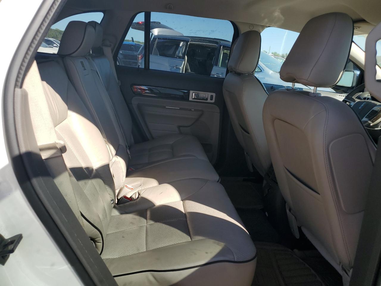 2009 Lincoln Mkx VIN: 2LMDU68C69BJ09551 Lot: 84014235