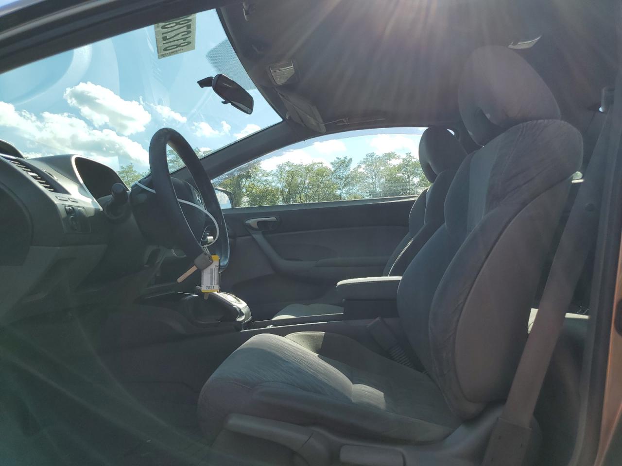 2007 Honda Civic Lx VIN: 2HGFG12677H565477 Lot: 81278635