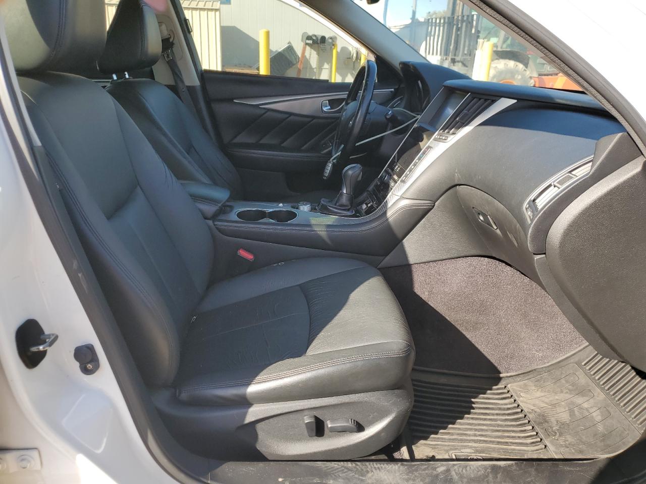 2015 Infiniti Q50 Base VIN: JN1BV7AP7FM333864 Lot: 81529965