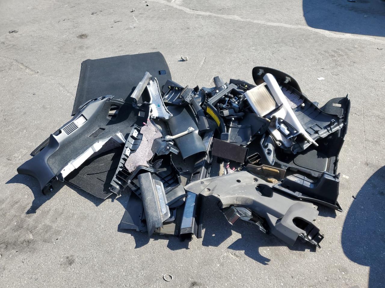 2012 Lexus Rx 450H VIN: JTJBC1BA3C2424497 Lot: 80832285