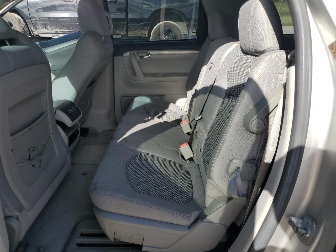 2008 Saturn Outlook Xe VIN: 5GZER13728J285587 Lot: 84174165