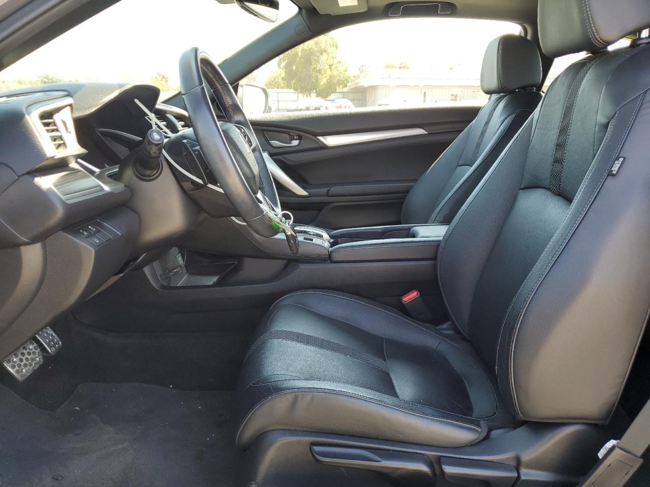 2019 Honda Civic Touring VIN: 2HGFC3B97KH355388 Lot: 71658835