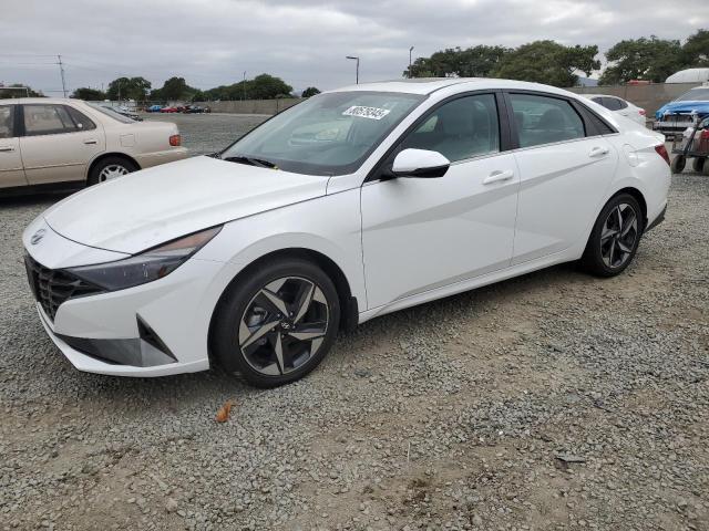  HYUNDAI ELANTRA 2023 Белы