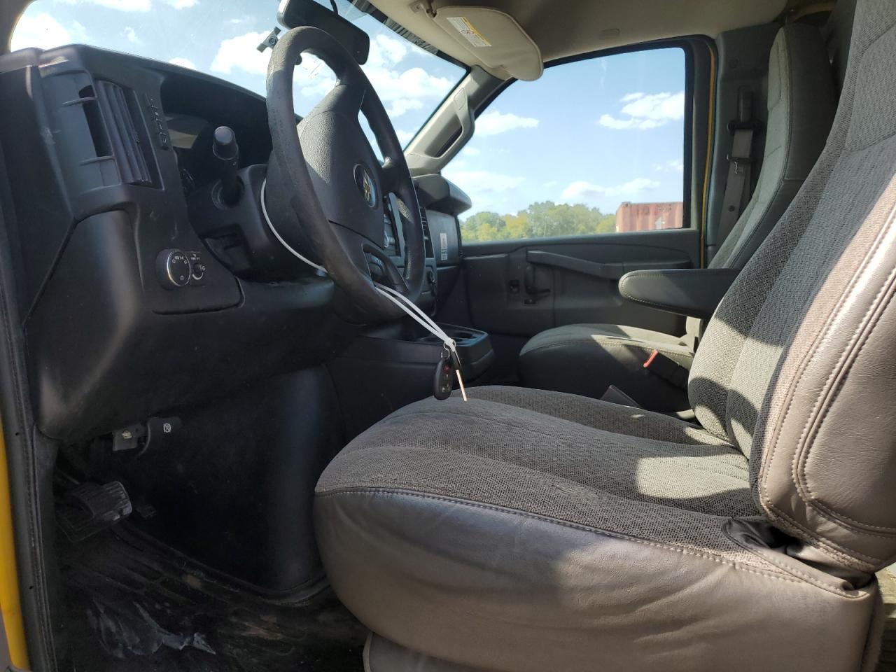 2021 Chevrolet Express G2500 VIN: 1GCWGAFP7M1174535 Lot: 80334565