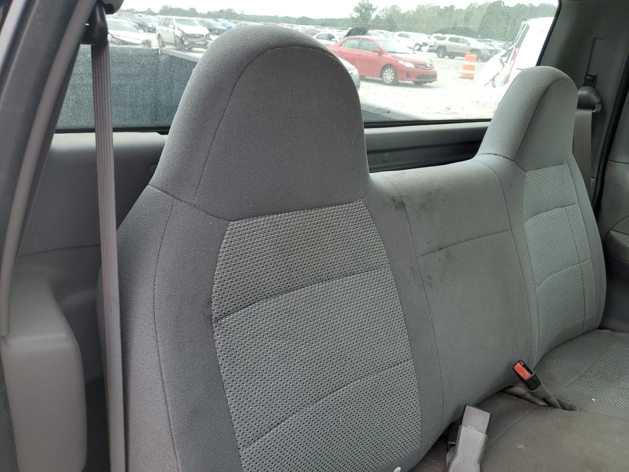 2004 Ford F-150 Heritage Classic VIN: 2FTRF17274CA22322 Lot: 84029905