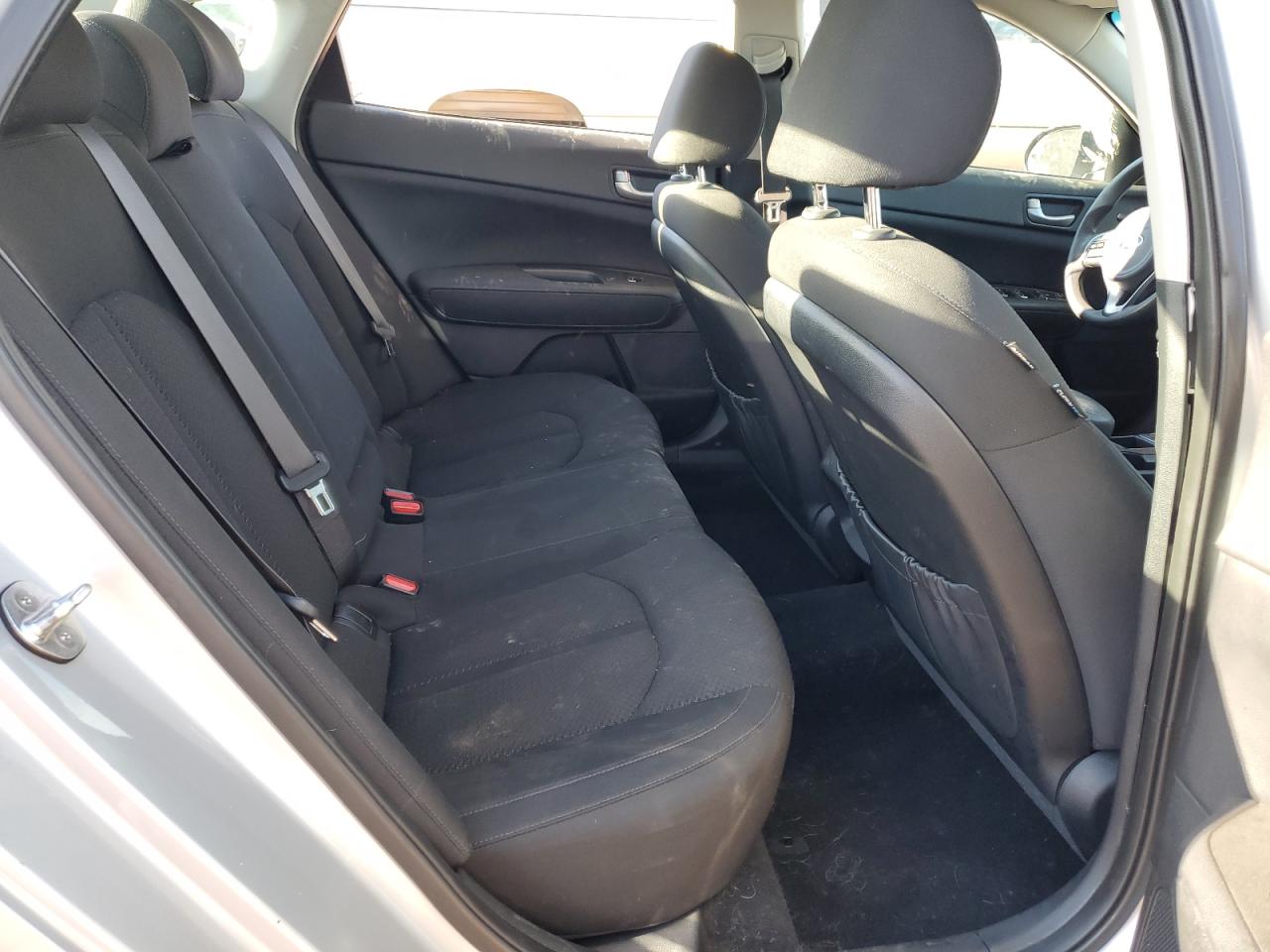 2017 Kia Optima Lx VIN: KNAGT4L38H5155765 Lot: 81893255