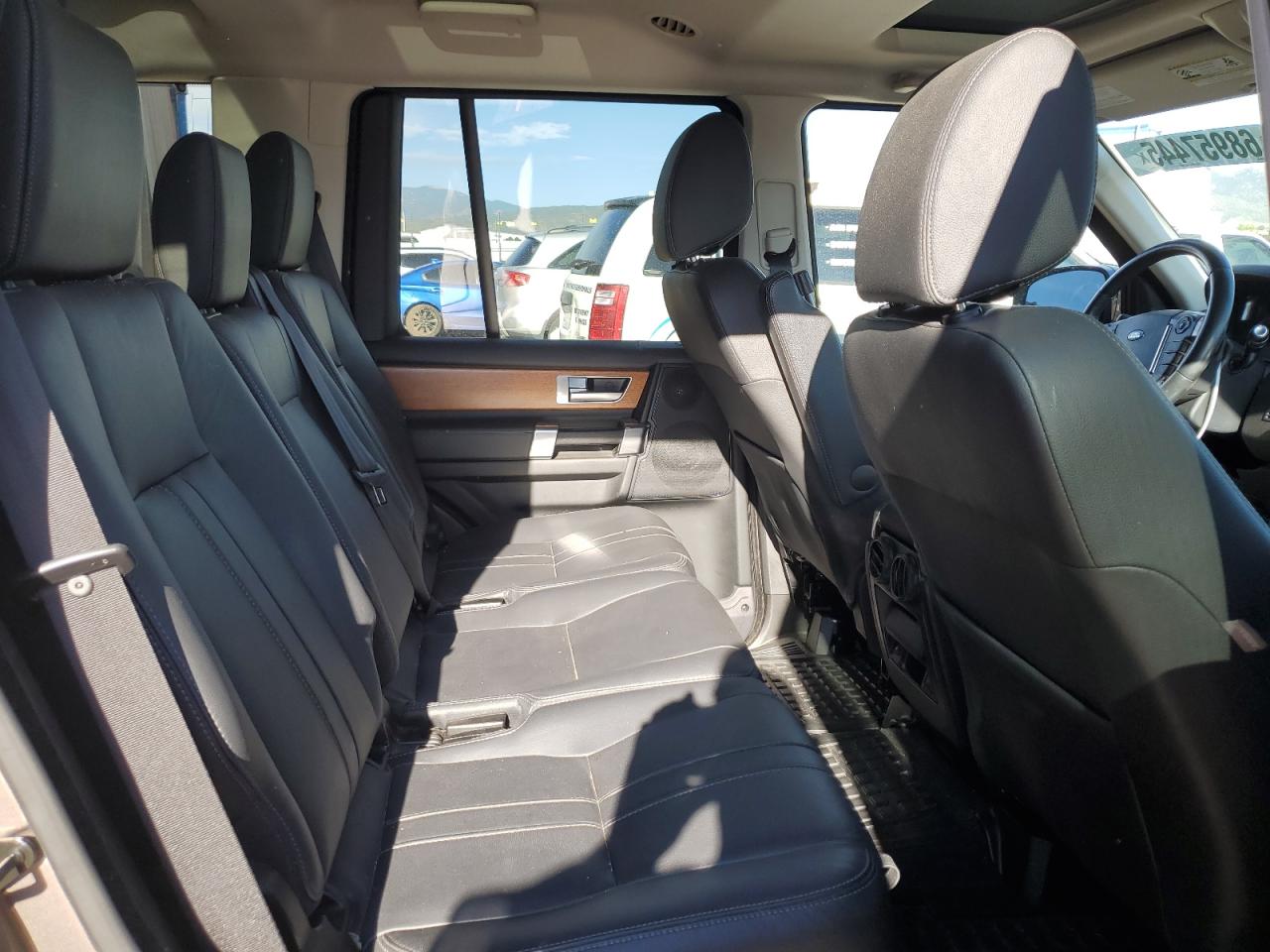 2016 Land Rover Lr4 VIN: SALAC2V62GA795697 Lot: 68957445