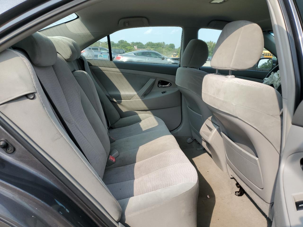 2010 Toyota Camry Base VIN: 4T1BF3EK0AU537525 Lot: 71188095