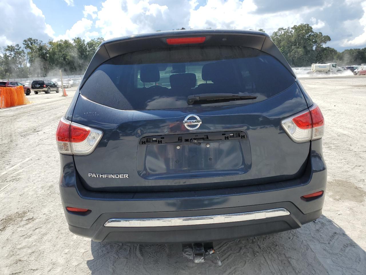 2015 Nissan Pathfinder S VIN: 5N1AR2MN3FC614264 Lot: 81792325