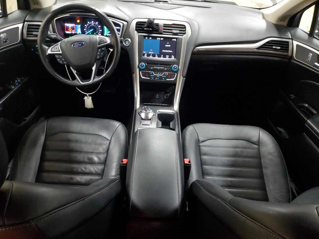 2017 Ford Fusion Se VIN: 3FA6P0HD8HR272701 Lot: 82071855